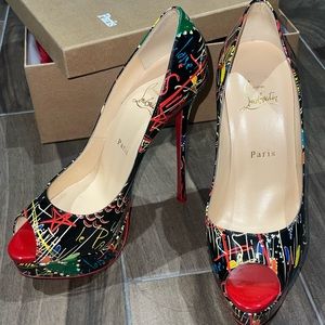 Christian Louboutin Lady Peep Heels